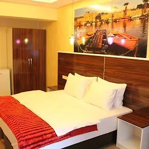 lucid-hotel.hotelsofizmir.com/